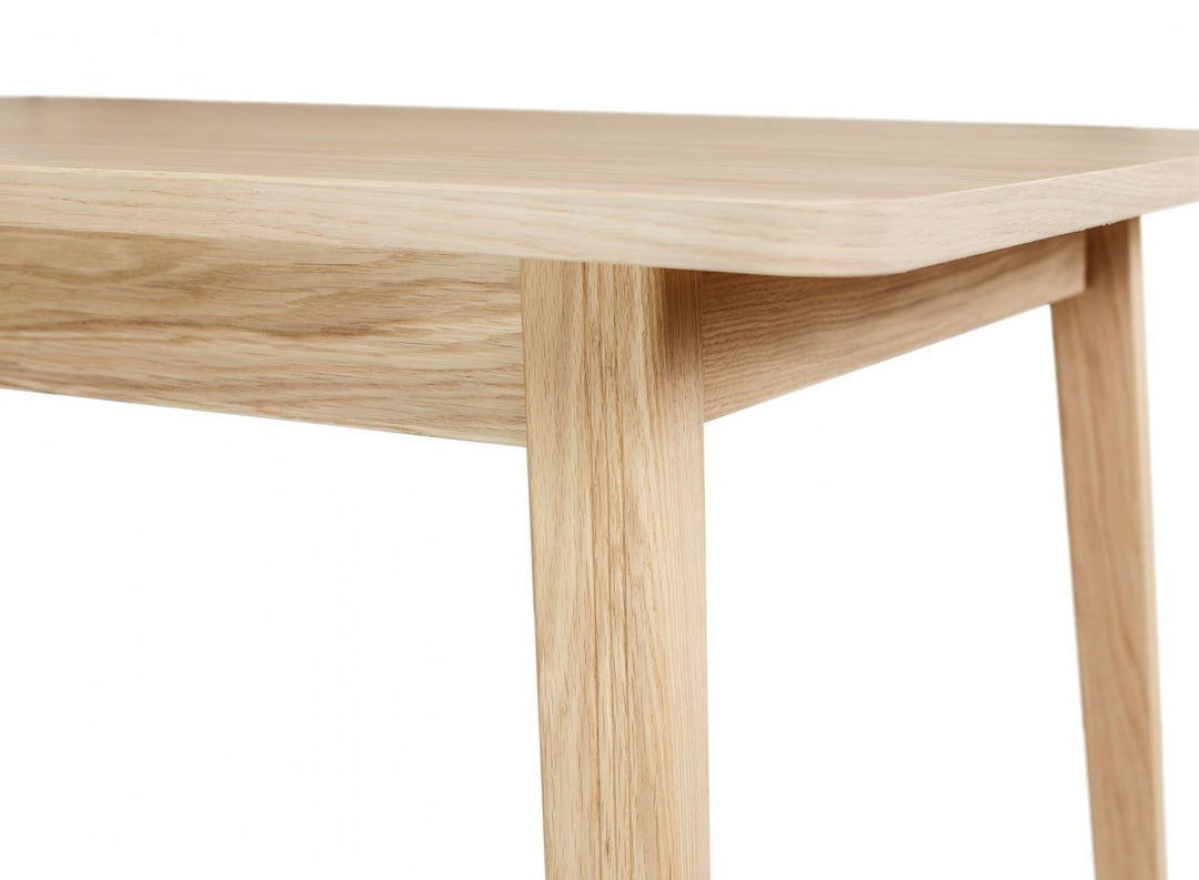 Skagen Dining Table